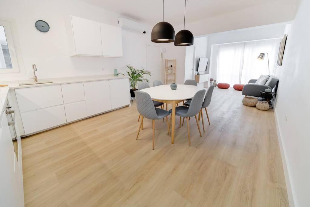 Esplendido Apartamento En El Centro Málaga Kültér fotó